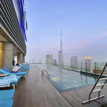 Aliving Luxury 2Br With Infinity Pool At Paramount Hotel Midtown Close To Dubai Mall & Burj Khalifa Екстериор снимка
